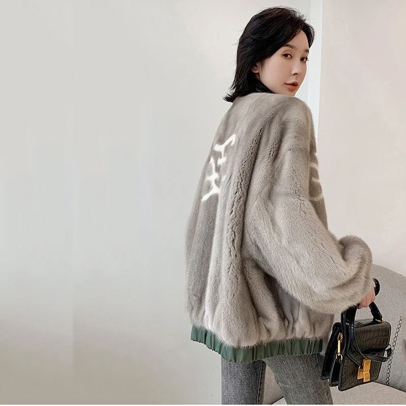 Ftangaiur جديد الشتاء المستوردة المخملية معطف فرو المنك طباعة رسالة مزدوجة الجانب ارتداء النساء قصيرة نقية الطبيعية ريال فرو المنك معاطف