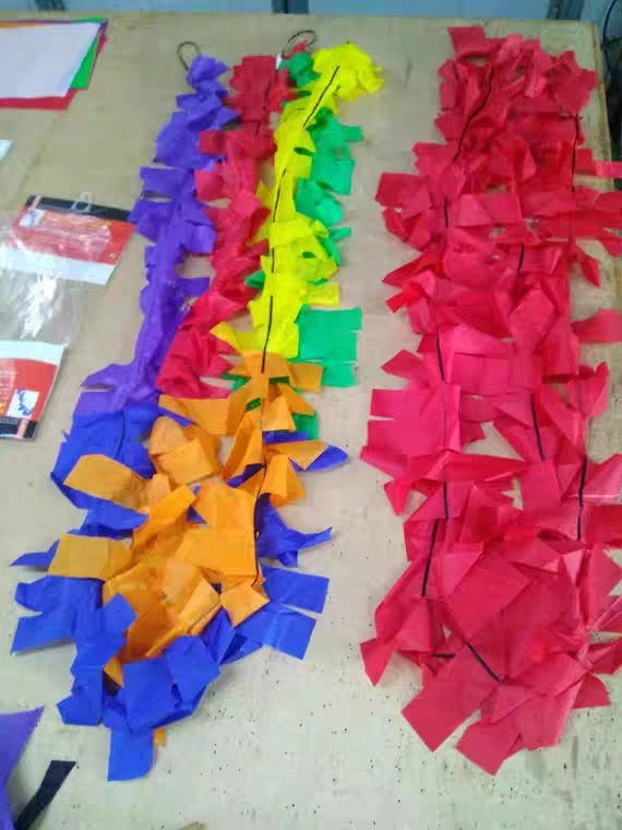 Caudas felpudas kite acessórios