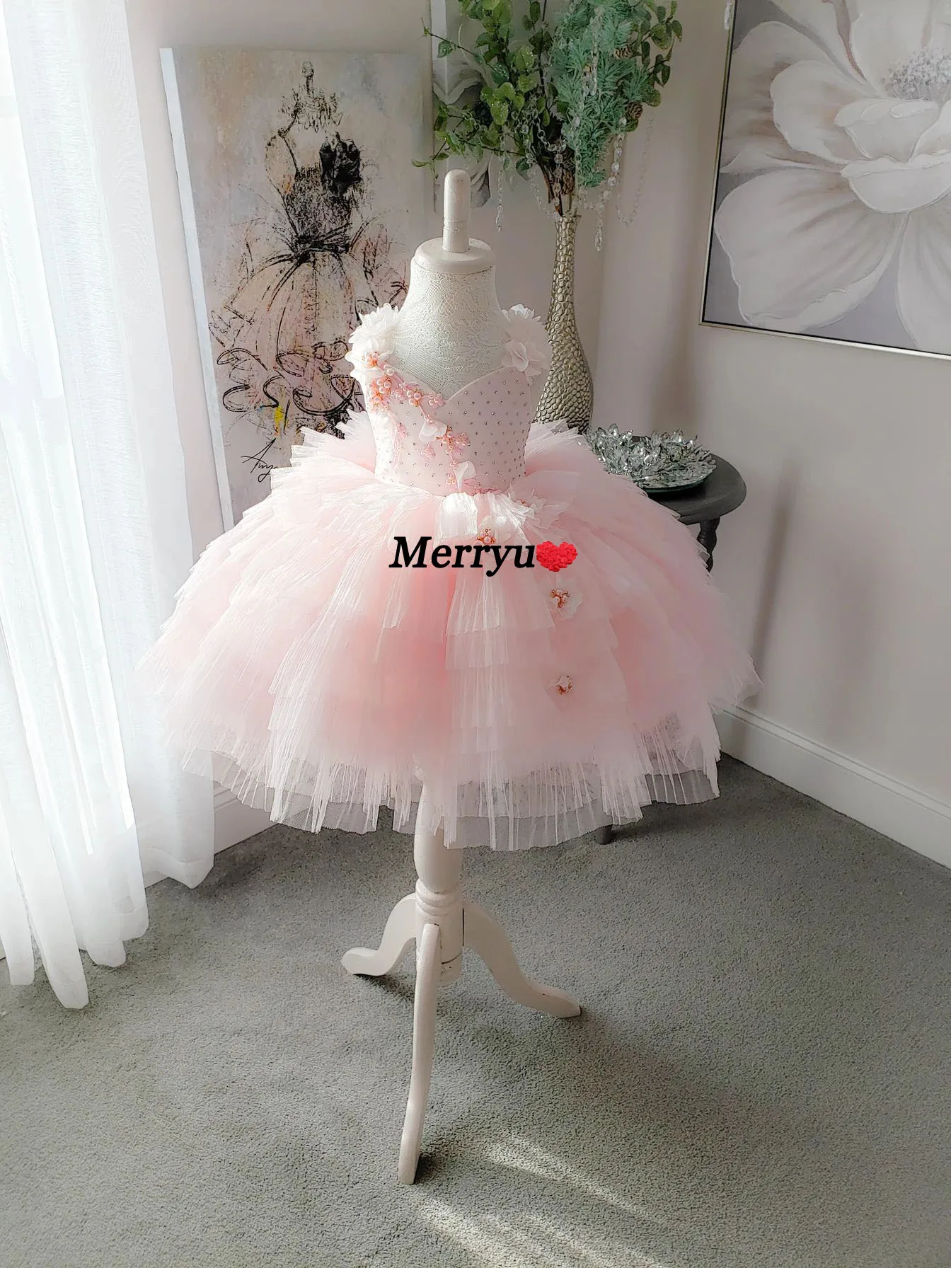 Princess Pink Tulle Ball Gown 3D  Flowers Beaded Flower Girl Dress Girls Pageant Gowns Knee-Length First Communion Dresses