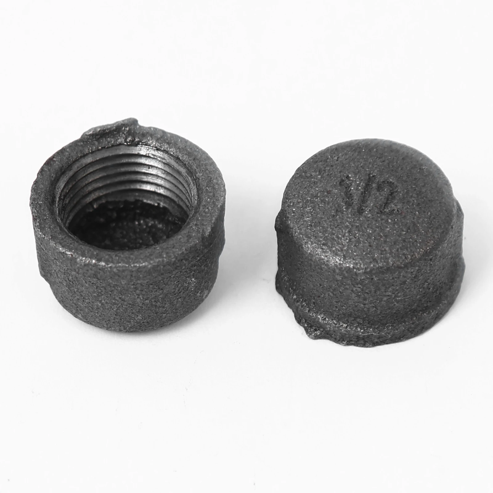 

10Pcs Malleable Iron Pipe Caps Threaded Nuts Protection Covers Anti-Rust Sturdy for Bookshelf Bracket Furniture Decoration
