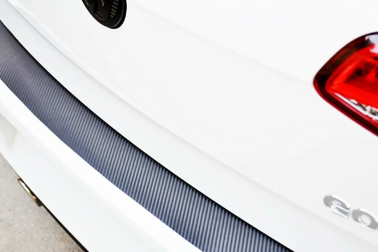 Protezione paraurti posteriore auto adesivo in fibra di carbonio per VW MK7 GTI Golf 6 Golf 7GTE pezzi di ricambio antigraffio