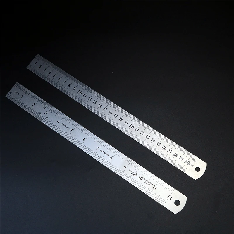 High quality metal ruler The thickened feel is heavy and durable and the laser engraving of the scale Office straight ruler