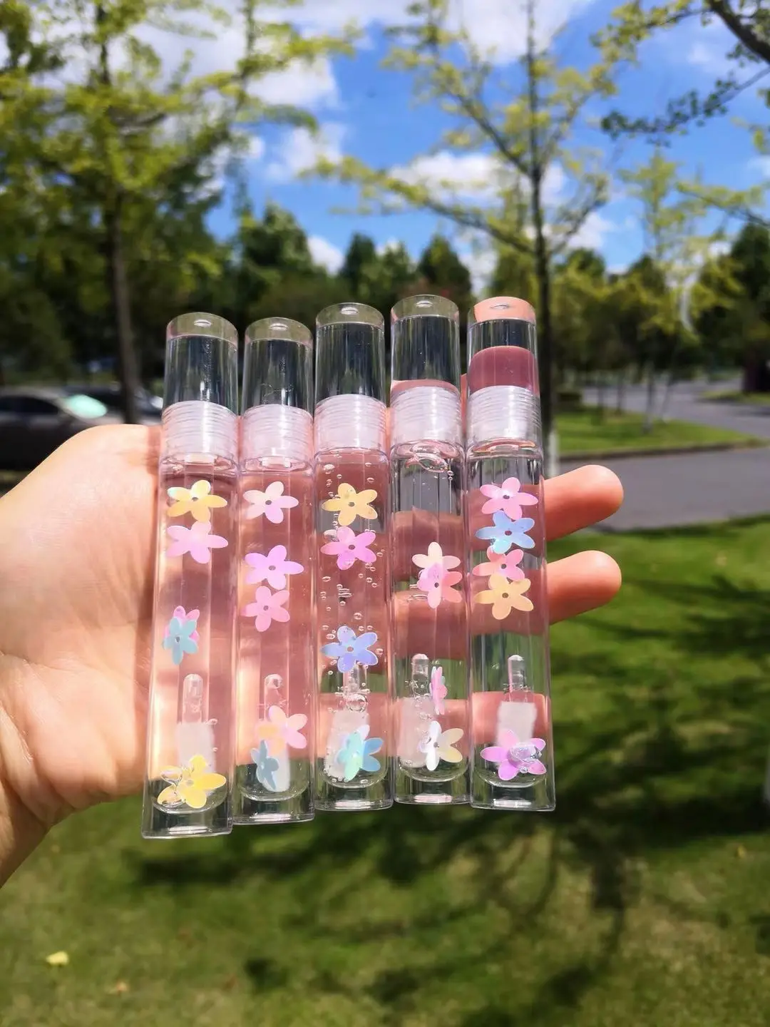 2022 Lipgloss Private Label Base Vendor Custom Clear Kids Glossy Nude Glitter Kit Vegan Wholesale Lip Gloss