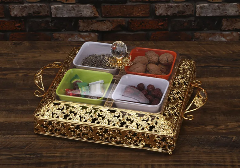 New European style dry fruit tray with drill and partition and cover creative fashion wedding candy box snack box fruit tray