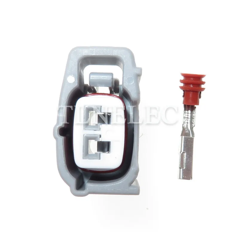 2 PIN Ploe กันน้ำหญิง Toyota Honda Corolla การใช้หัวฉีดปลั๊กสายไฟ 6189-0611