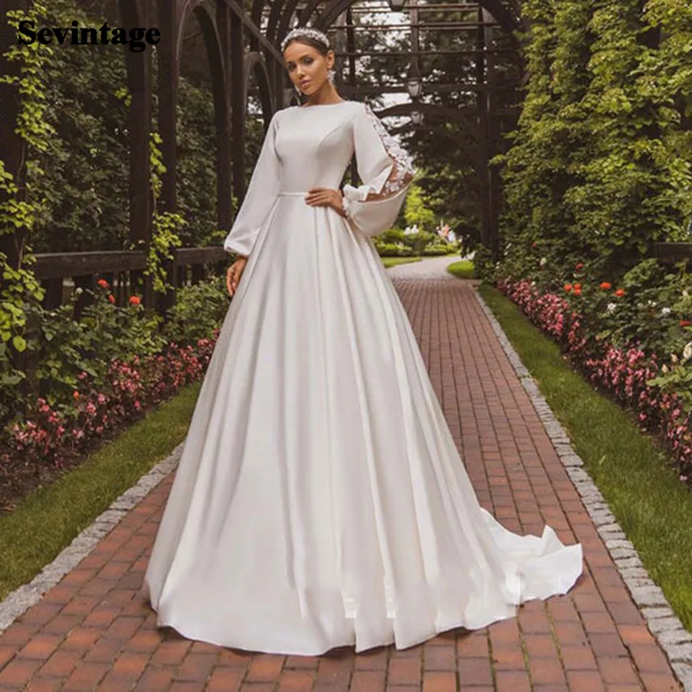 Abiti da sposa in pizzo di raso A-Line Boho maniche lunghe a sbuffo abito da sposa Appliques bottoni Plus Size abiti da cerimonia nuziale principessa