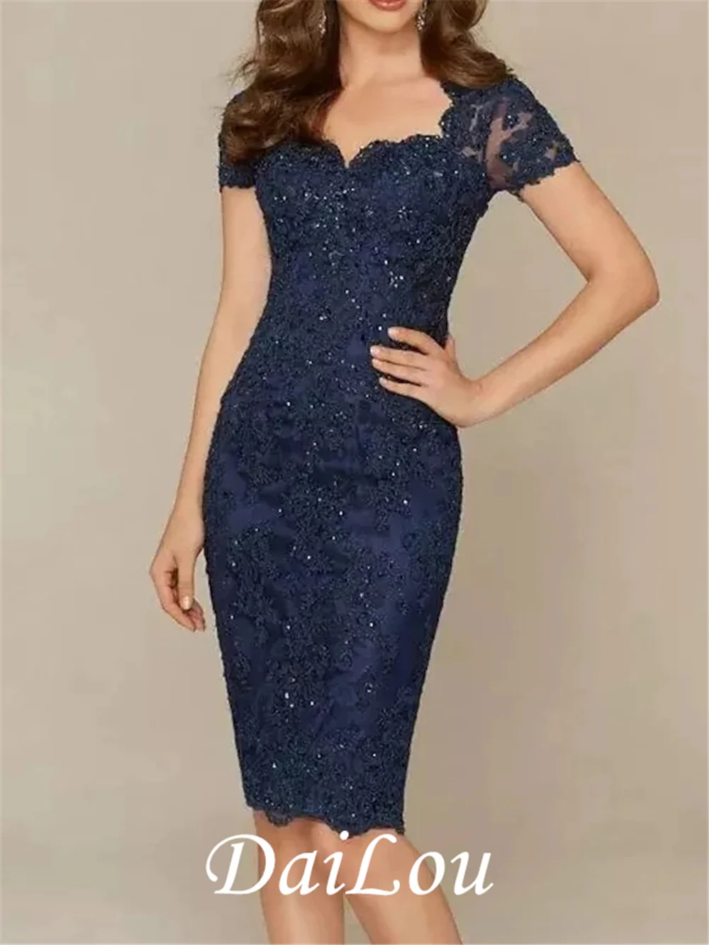 Sheath / Column Mother of the Bride Dress Elegant Sexy Scalloped Neckline Knee Length Lace Short Sleeve with Beading Sequin