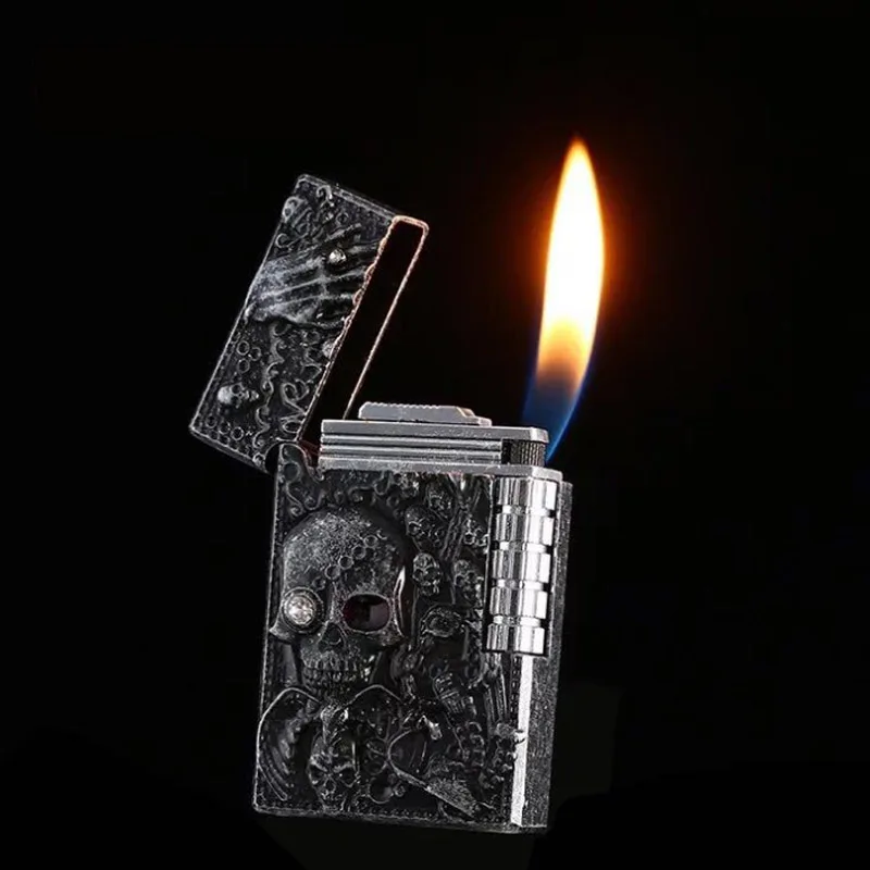 Root Of All Evil Diamond-set Gas Lighter Sharp PING Sound Cigarette Lighter Metal Skull Relief Gas Butane Flame Lighter Smoker