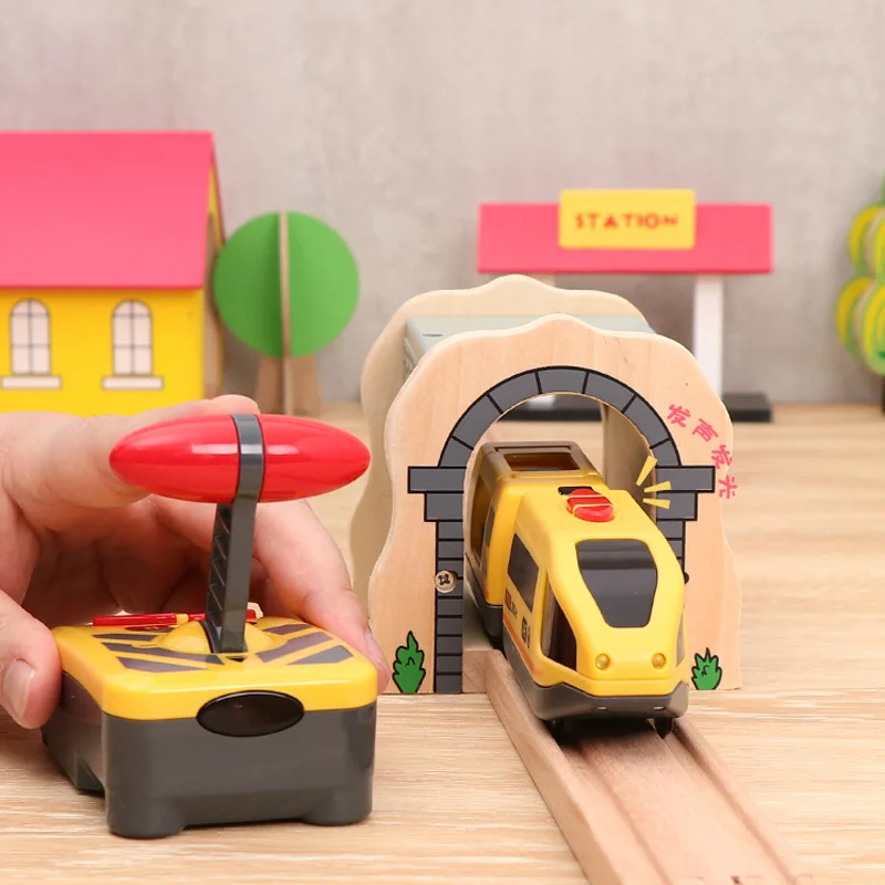 Kids RC Electric Trains Locomotive Magnetic Train Diecast Slot Toy Fit For Brio Wooden Railway Train Tracks Toys For Children