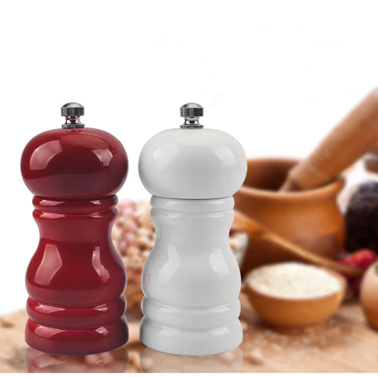 1PC Solid Wood Pepper Grinder Manual Pepper Grinder Black Pepper Cruet Pepper Baking Varnish Pepper Mill OK 1153