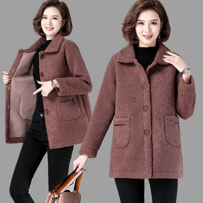 Women Autumn Winter Lambswool Coat  New Middle-aged Mother Fleece Jacket Add Velvet/No Velvet Overcoat  5XLA582