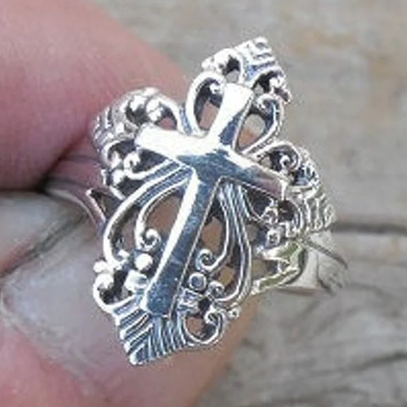 Jianjie Men\'s Unique Rock Crow Cross Flower Pattern Rings Delicate Party Banquet Charm Jewelry for Men Ring Accessories Trend