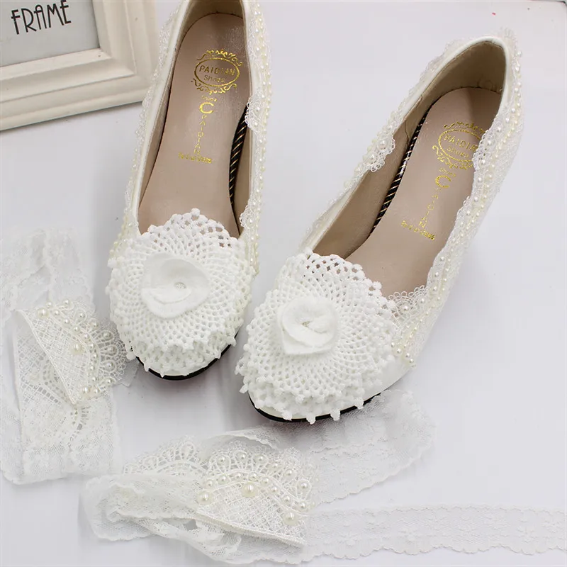 Lace wedding shoes 2020 new high-heeled bridal shoes White wedding dress waterproof platform leather shoes hot seller lace BH160