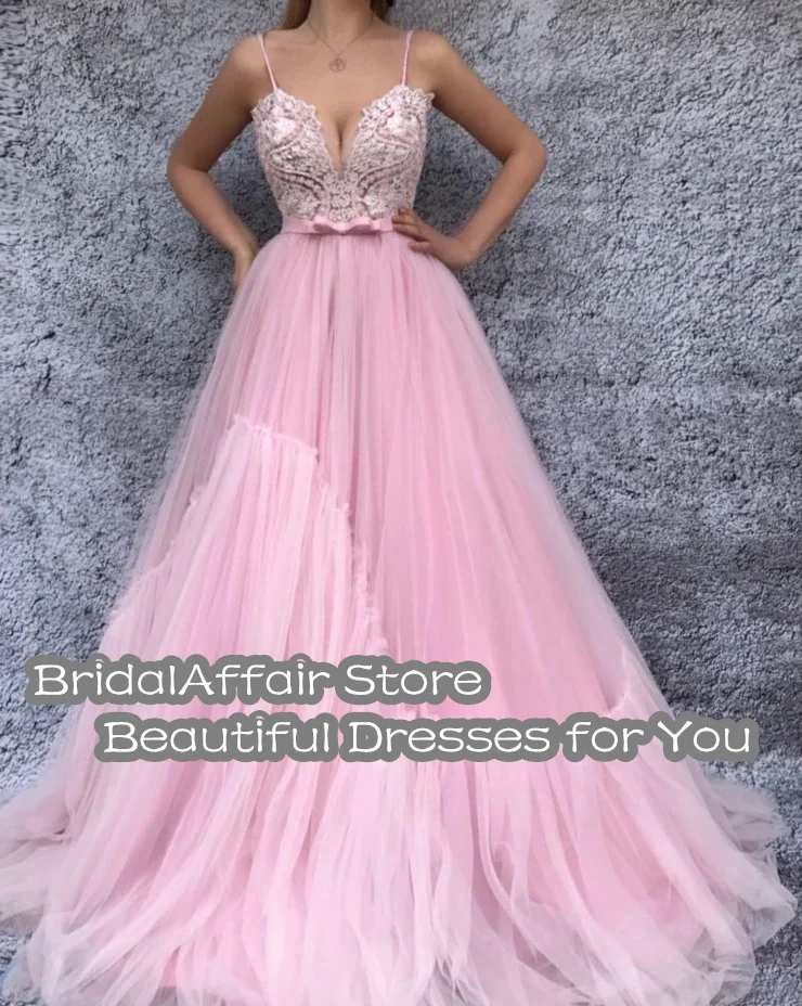 BridalAffair Sexy V-Neck Pink Prom Dresses Spaghetti Straps Lace Applique A-Line Prom Gown Bowtie Belt Tulle Wedding Party Dress