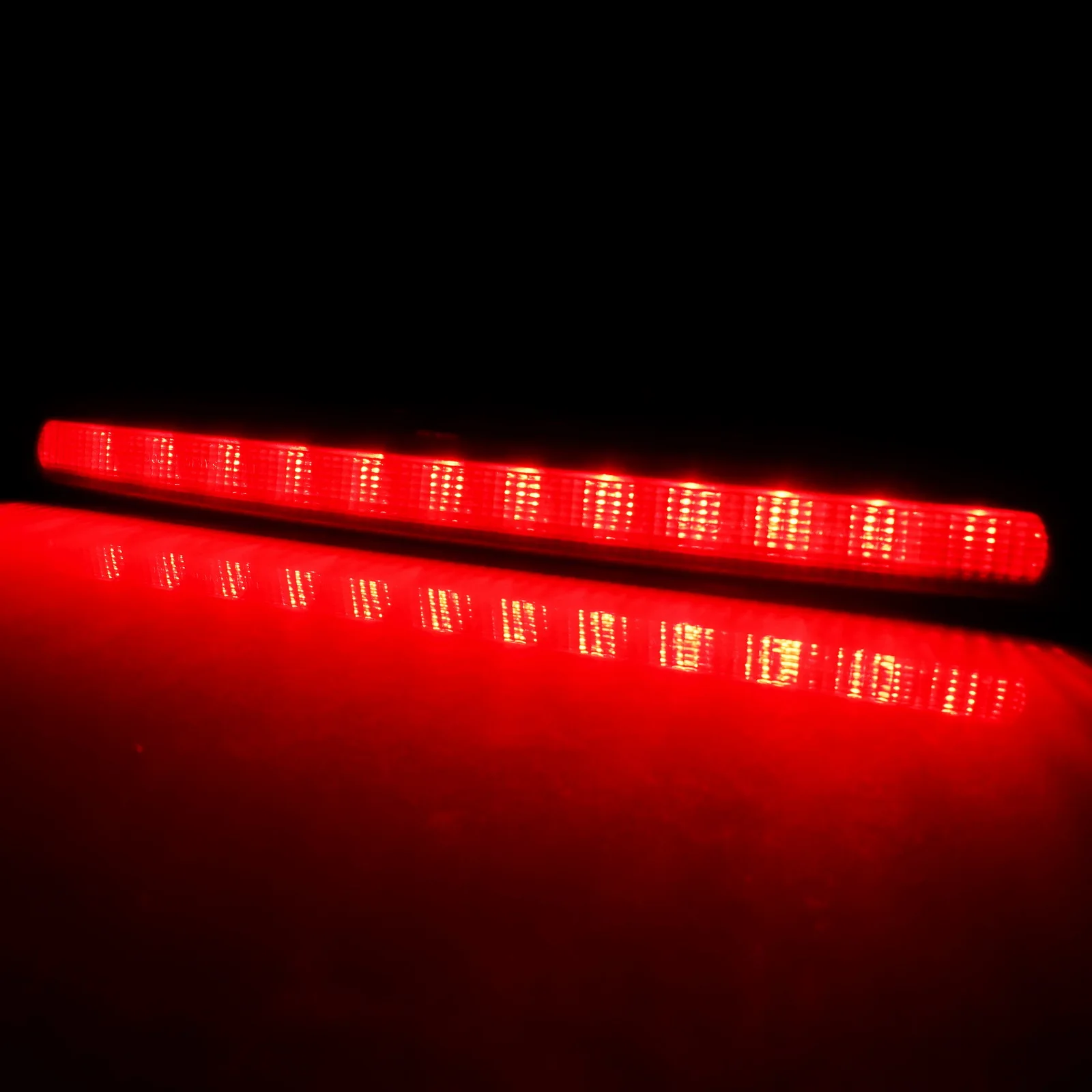 For 2006-2017 Mercedes Benz Sprinter VW Crafter Red LED High Level Third Brake Stop Light A9068200456 9068200456, 2E0945097 view 4