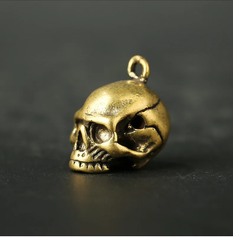 Vintage Brass personality skull craft DIY Pendant ornament Miniature Fitting Keychain ring funny Pendant Accessories a1580