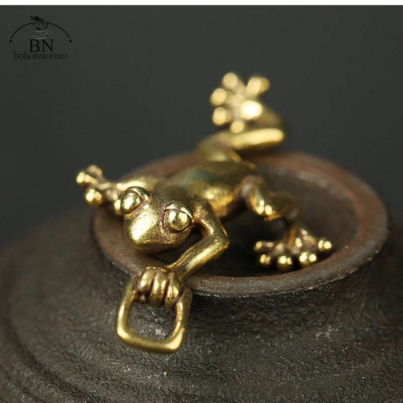 Retro Copper Small Cute Frog Figurines Miniature Desktop Ornament Decorations Accessories Metal Brass Animal Toad Tea Pet Decors