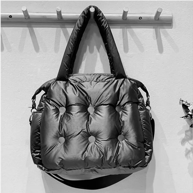 New 2021 Winter space bale Designer HandBag Woman Casual Cotton Bag Down Feather Lady Shoulder Bag sac a mian femme Bolsos Mujer