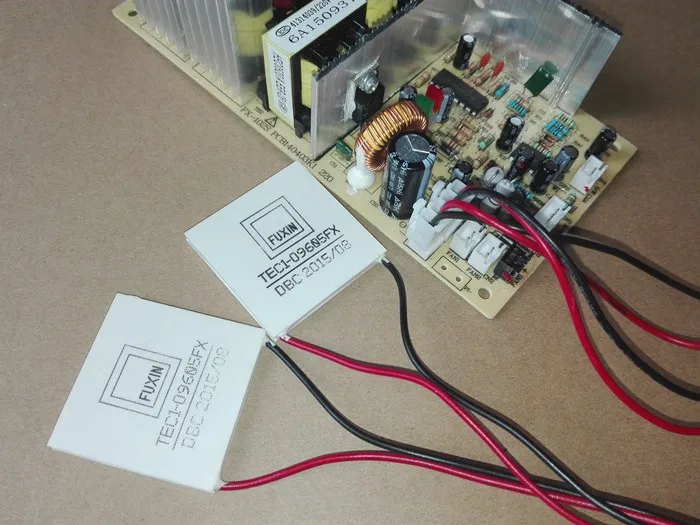 مبرد نبيذ امدادات الطاقة مجلس ترموستات الثلاجة الإلكترونية لوحة دوائر كهربائية FX-102 خزانة التبريد 50 واط اللوحة الأم