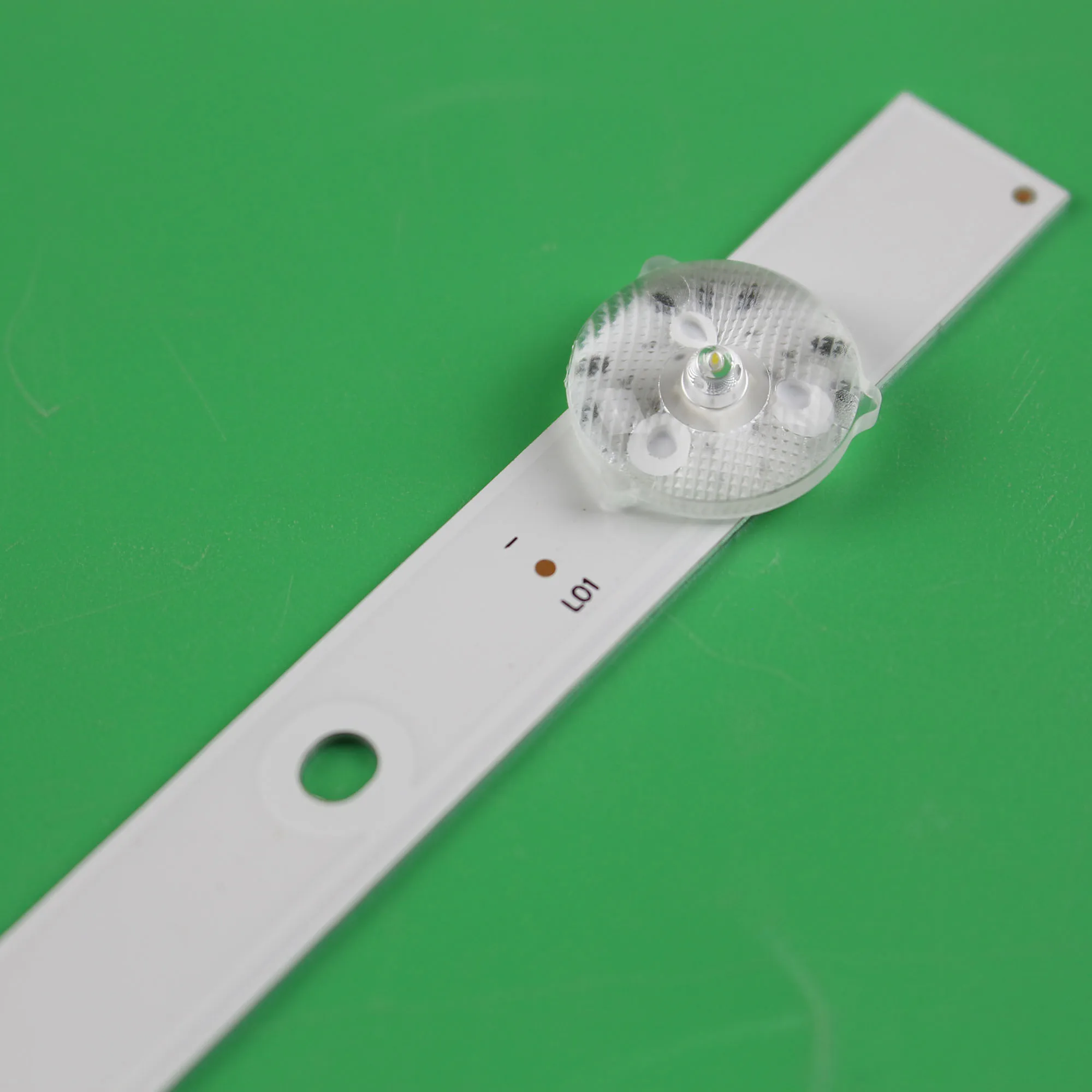 Ledストリップライト,トムソン32 tv t32d16dh 01b t32d16dh 01w jl.d32061330 004as m 4c lb320t jf3 4c lb320t jf4 32hp100,1セットあたり2個,新品