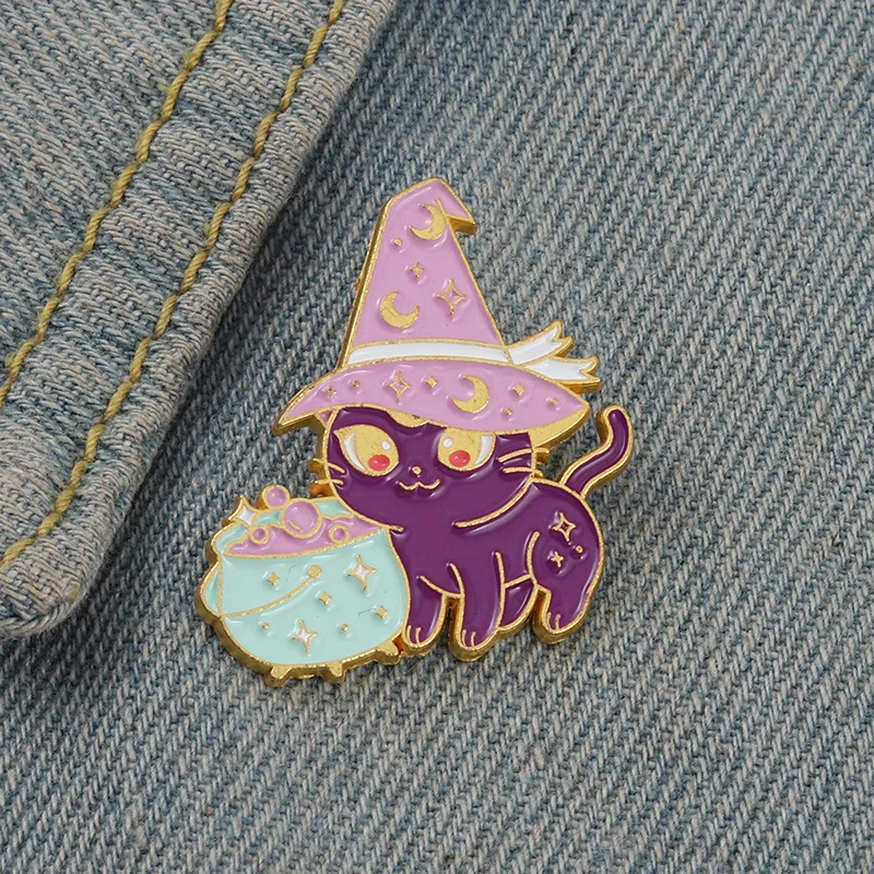 Cartoon cat shape pin, witch hat paint alloy brooch wholesale, bag decoration badge, gift for friend