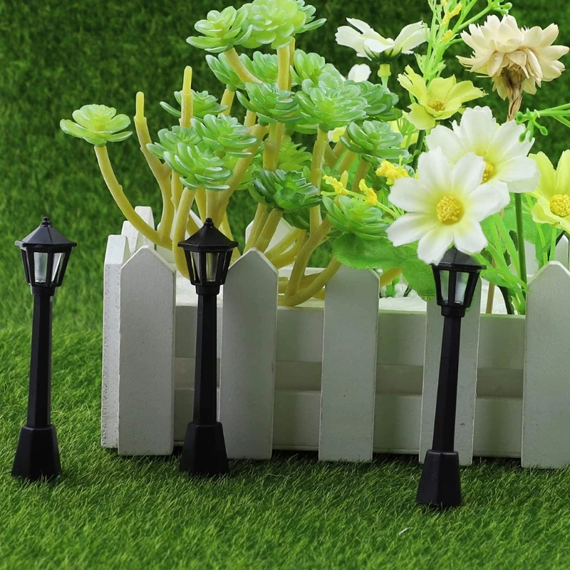 4pcs Street Post Lights Model Railway Train Lamp Post Lights Miniature Village Pathway Lantern Post for DIY Dollhouse