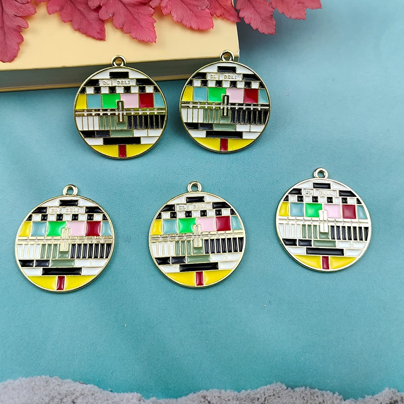 JeQue 10pcs Retro Signal Channel Alloy Enamel Charms Prince   Pendants For Necklace Key Ring Jewelry Make 27*30mm