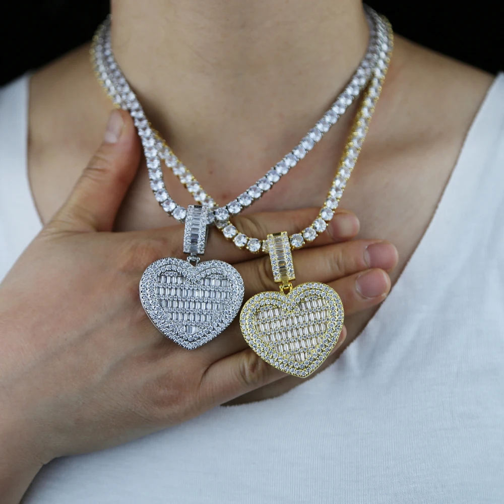 

Iced out 2023 Large 40mm big Heart Pendant paved Cubic Zirconia Charm Necklace for Women hip hop Jewelry Wholesale