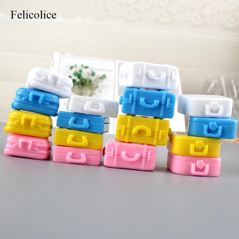 6Pcs เรซิ่นกระเป๋าเดินทาง Mini ตุ๊กตากระเป๋าเดินทางกรณีเฟอร์นิเจอร์ตุ๊กตาของเล่นบทความชุดพลาสติก3D น่ารัก30มม.