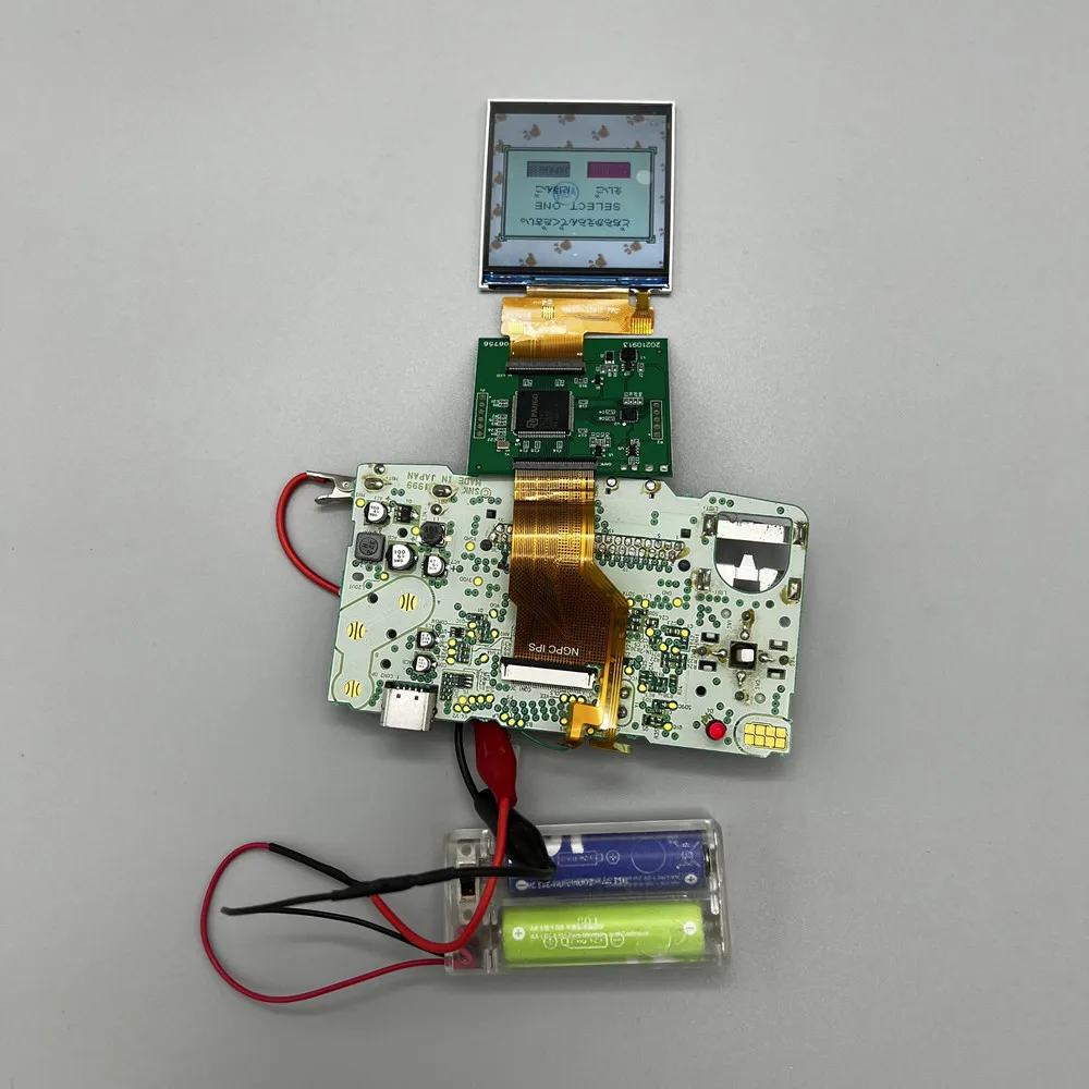 Layar LCD 2022 Baru 2.6 "Ukuran Asli IPS Kecerahan Tinggi Cocok untuk Warna Saku Neo Geo NGPC. Tidak Perlu Memotong Cangkangnya.