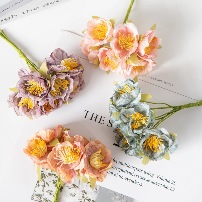 12 Stück künstliche Blumen Haupt dekoration Seide Staubblatt Pflaume Bossom Weihnachten dekorative Blumen Kränze Hochzeit Urlaub Lieferungen – Detail 5