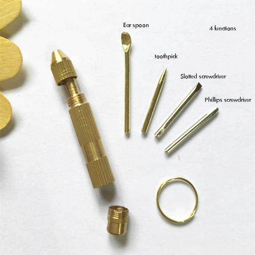 Portachiavi 4-in-1 Mini cacciavite multifunzione Set di cacciaviti fai da te stuzzicadenti portatile cucchiaio per orecchio cacciavite scanalato Phillips