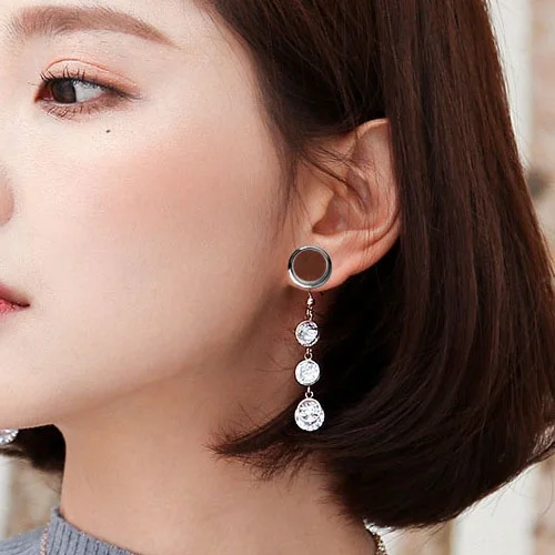 2pieces Stainless Steel Ear Tunnels Plugs and Tunnels Dilataciones Oreja Expansiones Oreja Ear Piercing Gem CZ Crystal Dangle