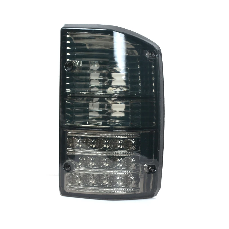 Car Rear Tail Light Brake Lamp 26555-05J00 26550-05J00 For Nissan Patrol GQ 1988 1988-1997 Series 1 2 - Image 4