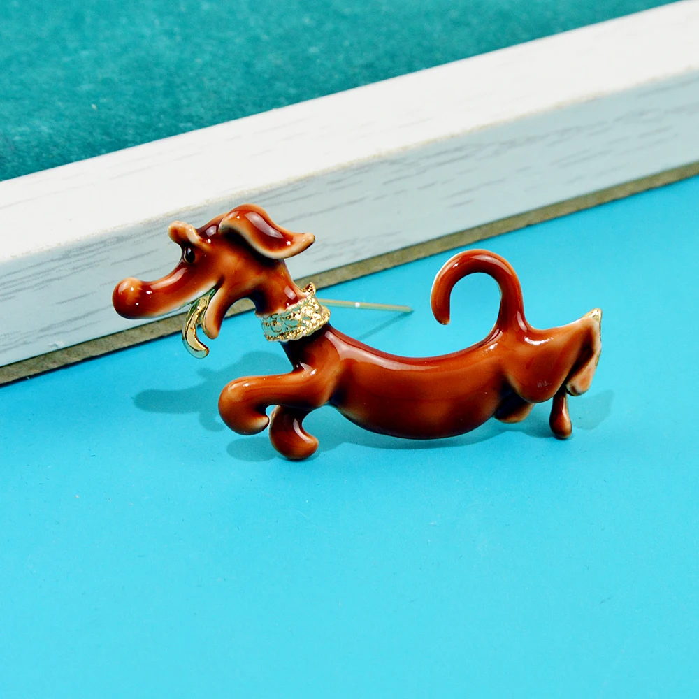 CINDY XIANG Enamel Dachshund Dog Brooch Animal Pin 2 Colors Available Alloy Material Women And Men Jewelry