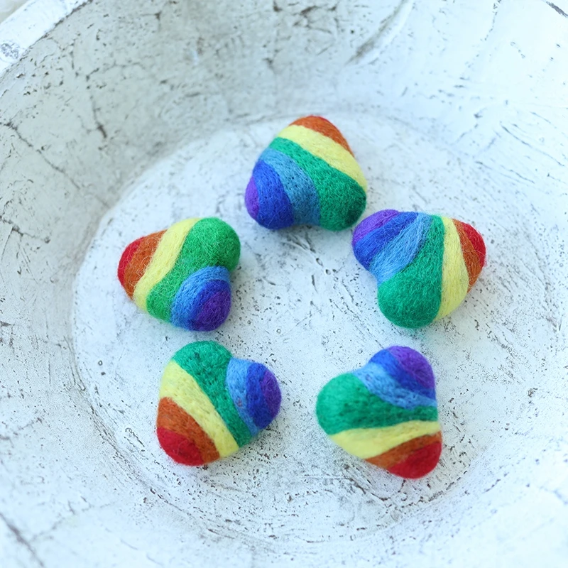 New Handmade Olives Ball Newborn Photography Props Accessories Stuffed Sport Felted Wool Football Baby Photo Shoot Rainbow Heart