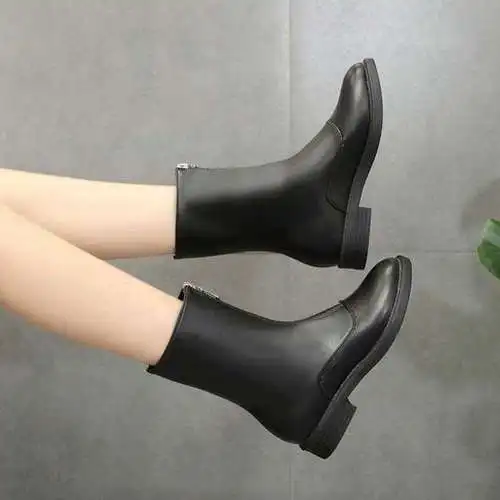 New Autumn Winter Mid-calf Women Boots Flats Heels Warm Plush PU Leather Boots High Quality Knee High Bootsots 2019