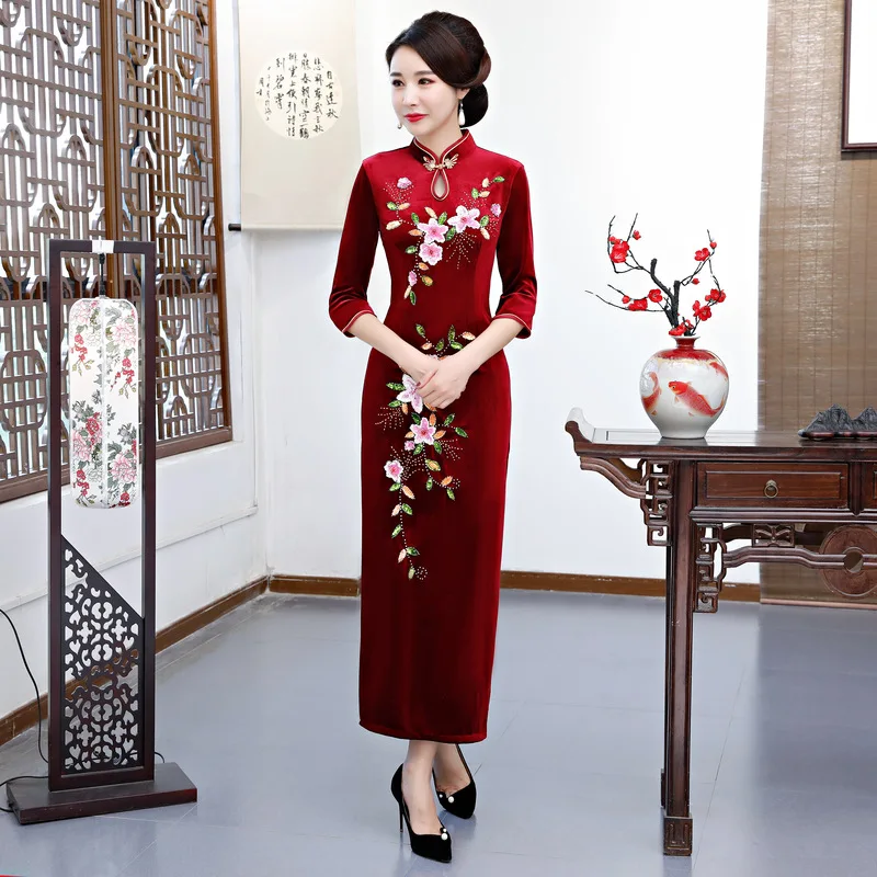 New Handmade Cheongsam Stretch Velvet Long Beaded Cheongsam Fashion Sequin Bead Mother Dress Classic Modern Qipao Платье