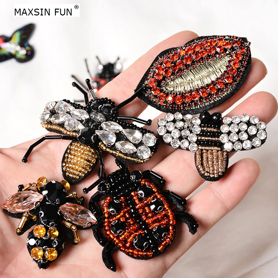 MAXSIN FUN 1PC Flowers Birds Butterfly Insects Bee Beads Patches For Clothing Sew On Sequin Bags DIY Rhinestone Stickers