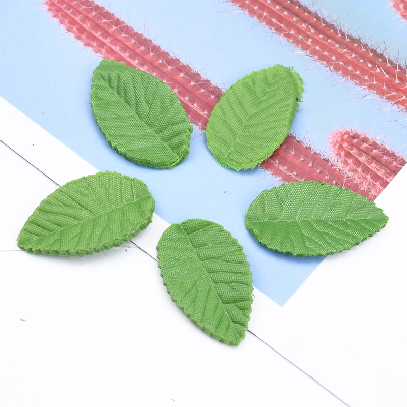 100 Pieces Autumn Decoration Scrapbooking Flowers Needlework Gifts Silk Leaf Artificial Plants Christmas Leaves Wedding Brooch