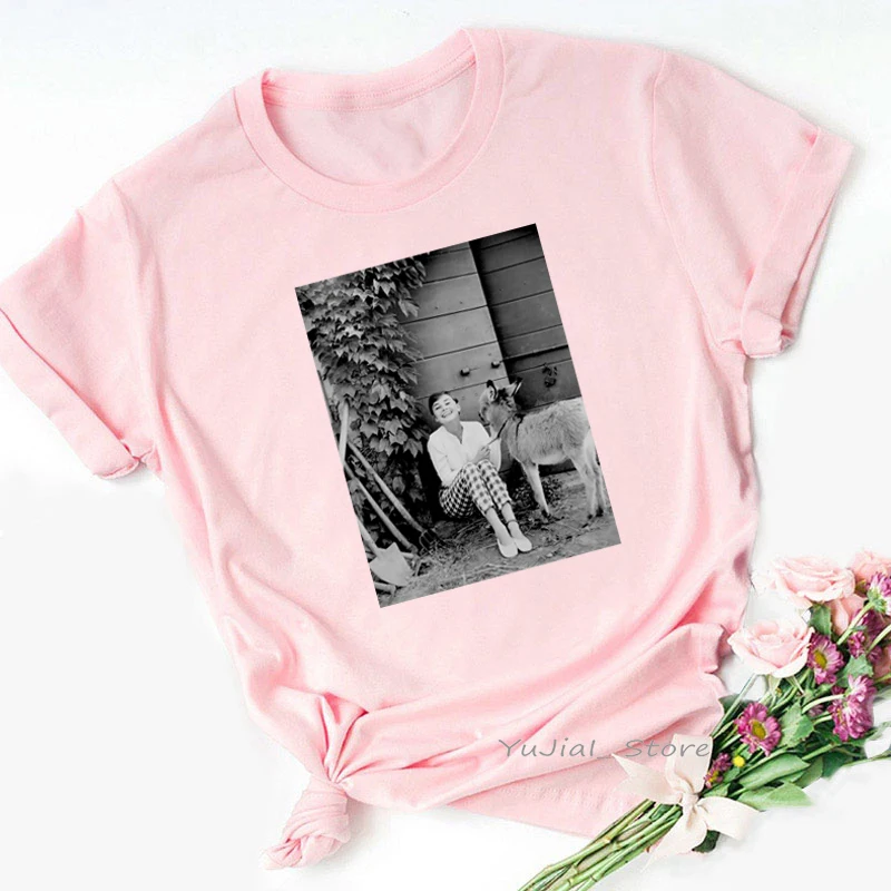 Audrey Hepburn Alpaca Print Vintage T Shirt Women Pink Yellow T-Shirts Tumblr Clothes Hip Hop Tshirt Hipster Streetwear