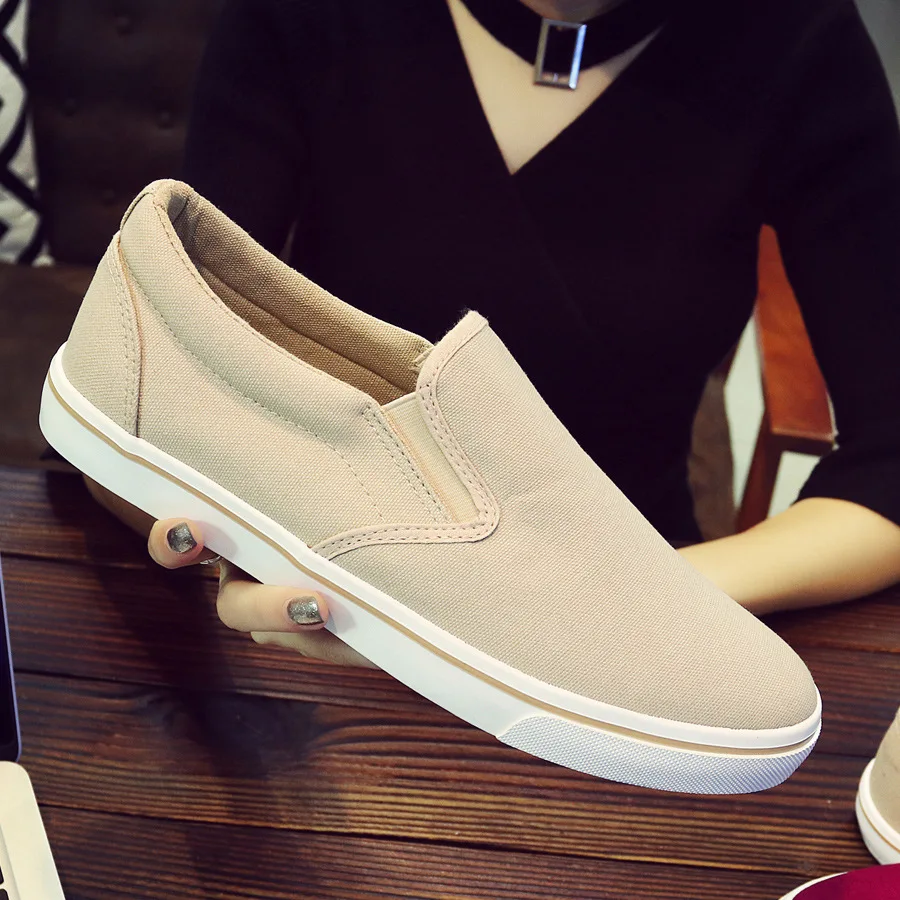 White Sneakers men casual shoes Slip On Canvas Shoes men Loafers Comfortable Vulcanized Shoes Mens Trainers Zapatos De Hombre