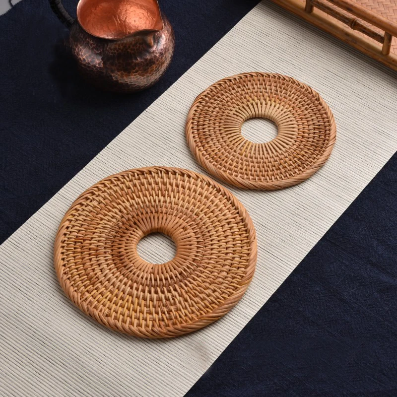 

1PC Round Rattan Coasters Handmade Bowl Tea Pot Insulation Placemats Table Padding Cup Mats Kitchen Decor Accessories