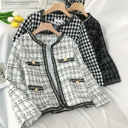 Vintage Tweed Plaid Cropped Jacket Women Spring Autumn Elegant Slim Long Sleeve Cardigan Coats Street Korean Fringe Outerwear