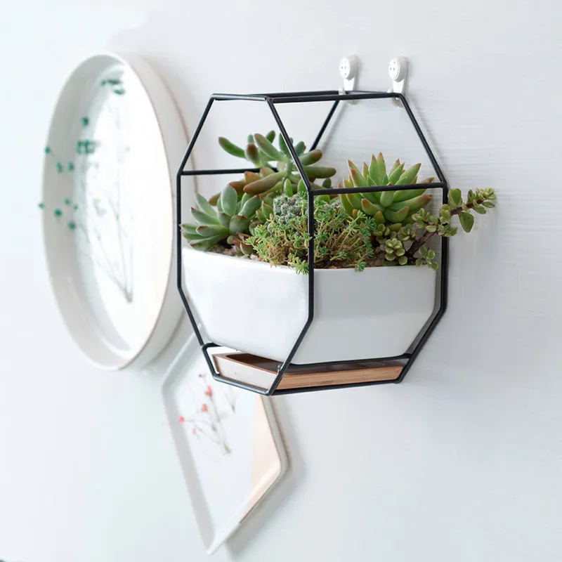 Metal Iron Rack White Ceramic Planter Pot Simple Octagonal Geometric Wall Hanging Ceramic Flower Pot Bamboo Tray Iron Frame