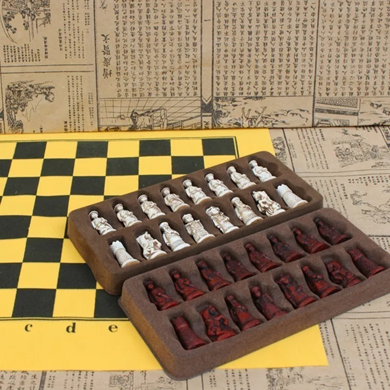 New Antique Chess Small Leather Chess Board Qing Bing Lifelike Chess Pieces Characters Parenting Gifts Entertainment