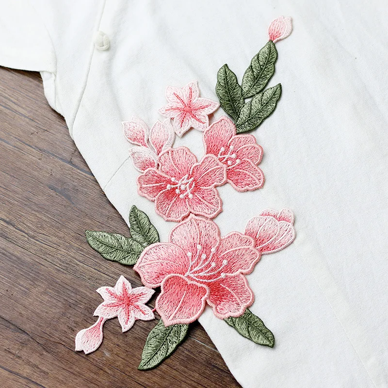 Hand-stitched Down Jacket Decorative Cloth Stickers Fleshy Lily Embroidery National Style Cheongsam on Flower Patch