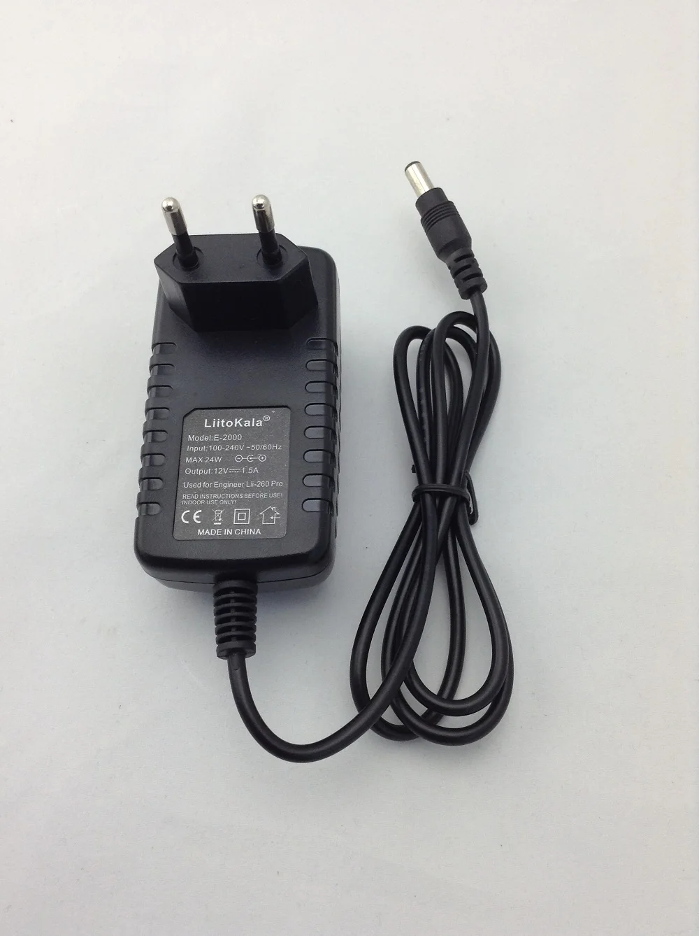 Liitokala The gauge plug  12V 1.5A  LiitoKala E - 2000 power adapter router cat 1500 ma, switching power supply