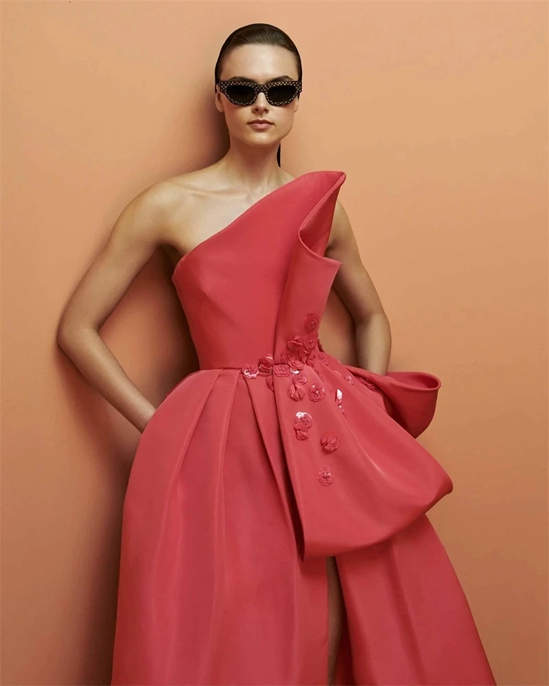 Vestidos de Noche formales de satén largos para mujer, vestido de fiesta de graduación sin mangas con cuello alto, apliques fruncidos grandes, bata de boda dividida