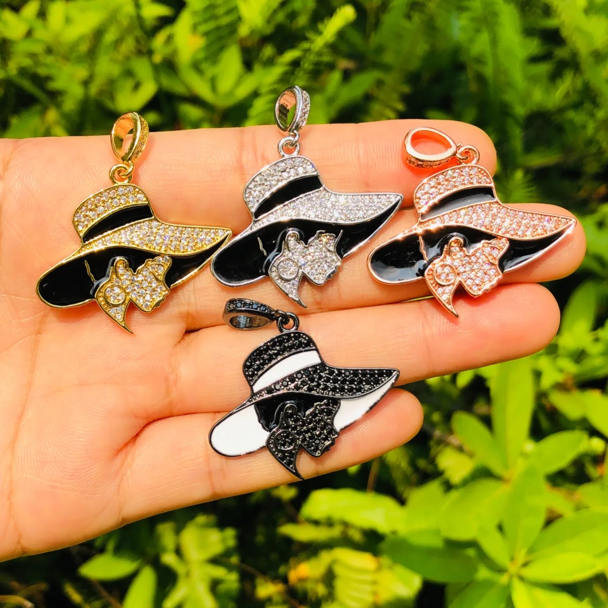 5pcs Afro Queen Black Girl Charm Women Bracelet Necklace Making Pendant Bling Rhinestone Gold-Plated Jewelry Accessory Wholesale